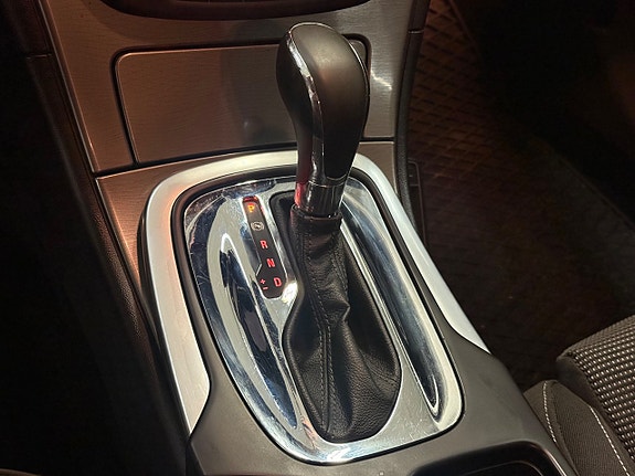 Opel Insignia 12 of 26