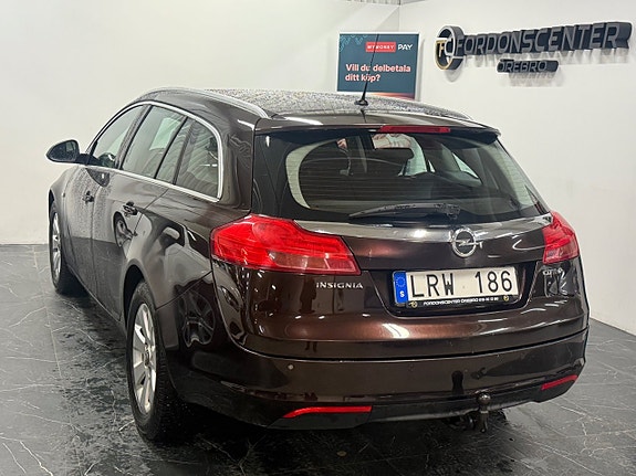 Opel Insignia 4 of 5
