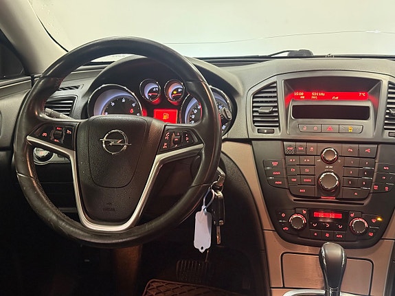 Opel Insignia 15 of 26