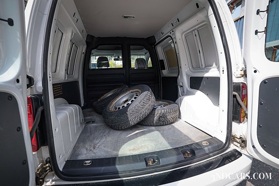 Volkswagen Caddy 6 of 15