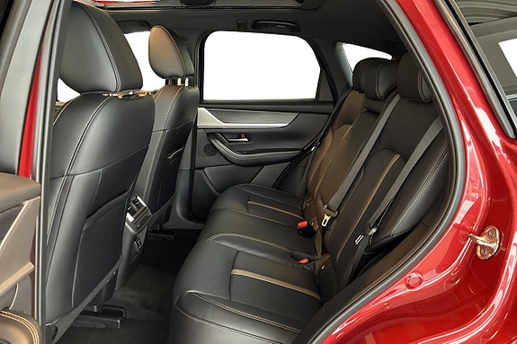 Mazda CX-60 10 of 15