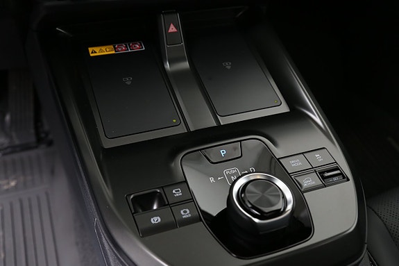 Subaru Solterra 22 of 27