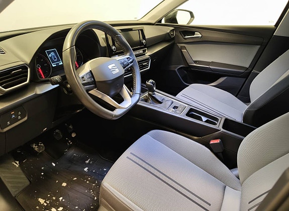 Seat Leon 2 of 5