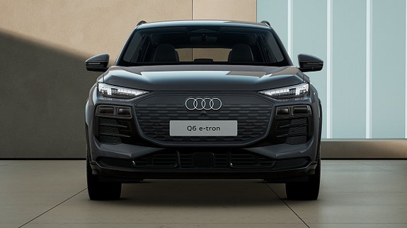 Audi Q6 e-tron 4 of 5