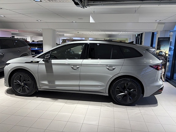 Skoda Enyaq RS 2 of 5
