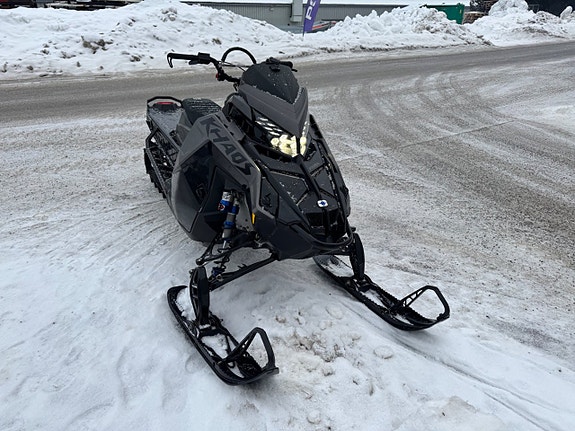 Polaris BOOST RMK KHAOS 155 7S ELSTART *KYLARE  - 22 9 of 11