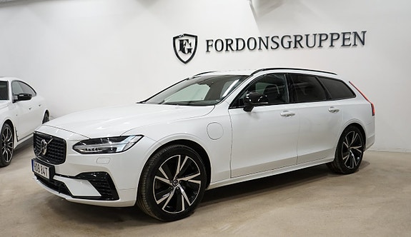 Volvo V90 3 of 5