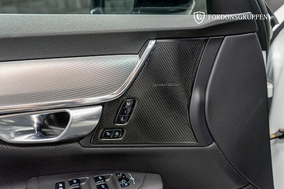 Volvo V90 16 of 27