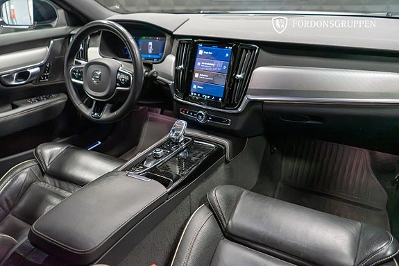 Volvo V90 22 of 27