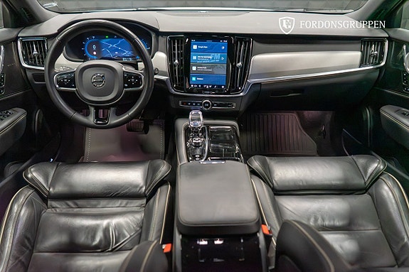 Volvo V90 21 of 27