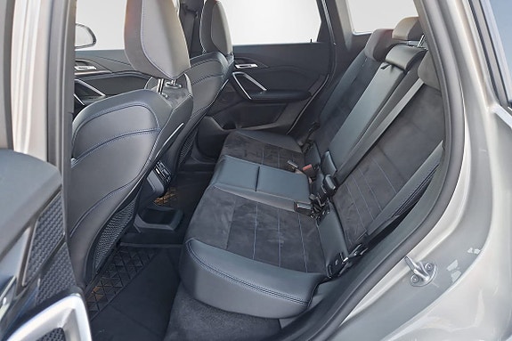 BMW X1 5 of 5