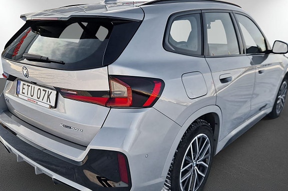 BMW X1 9 of 15