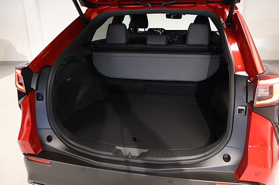 Subaru Solterra 8 of 14