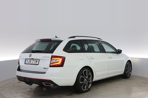 Skoda Octavia 4 of 5