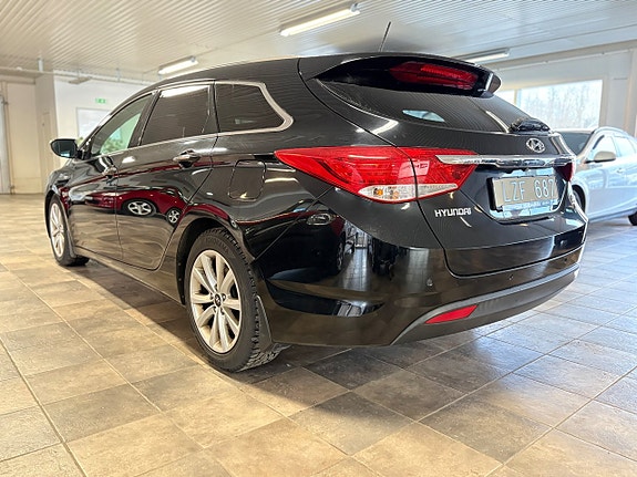 Hyundai i40 3 of 5