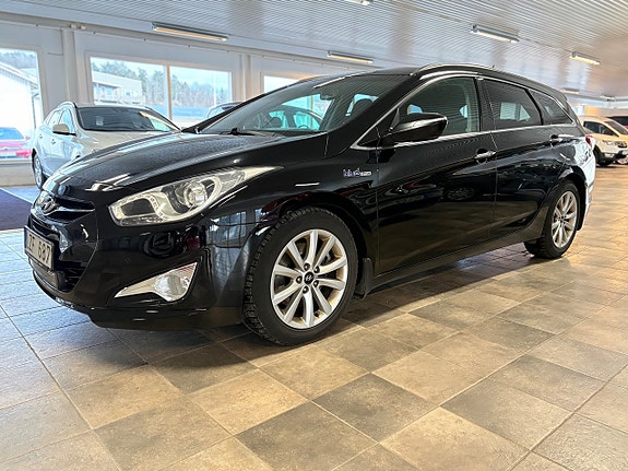Hyundai i40 2 of 5