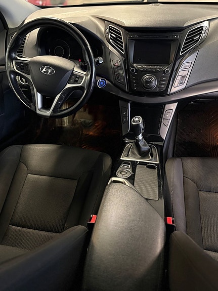 Hyundai i40 7 of 8