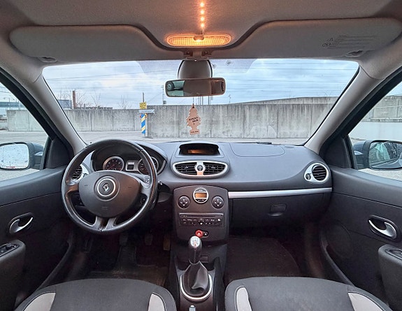 Renault Clio 7 of 7