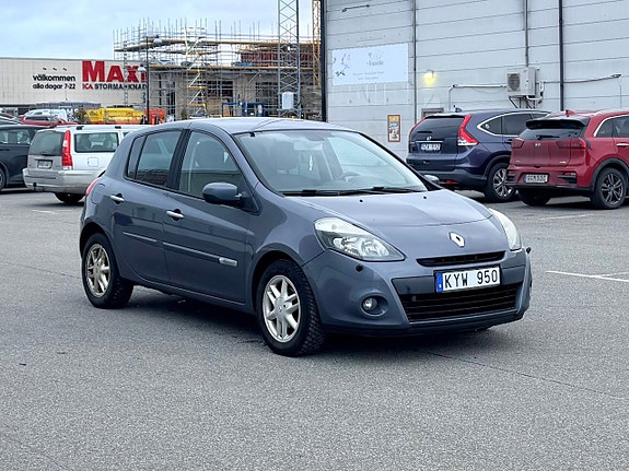 Renault Clio 2 of 5