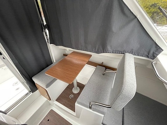 Beneteau Antares 6 / Mercury F115 CT (-26) 2 of 5