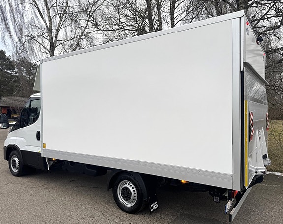 Iveco 35-140 4 of 5