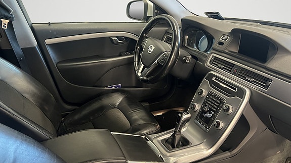 Volvo V70 6 of 14
