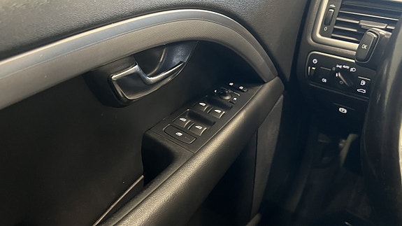 Volvo V70 14 of 14