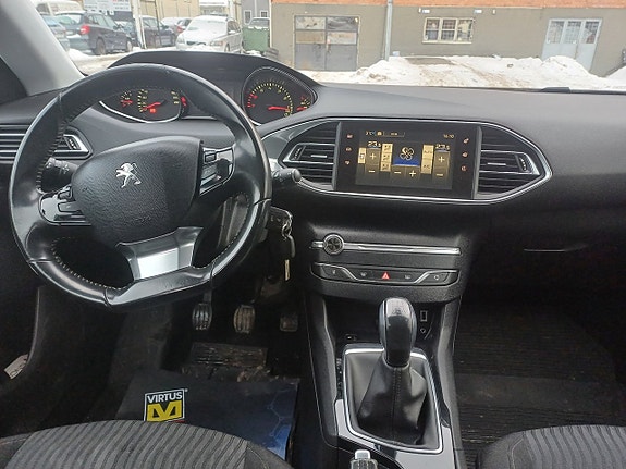 Peugeot 308 SW 5 of 23