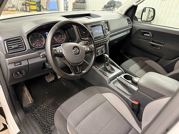 Volkswagen Amarok 12 of 25