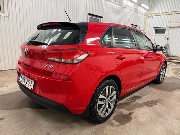 Hyundai i30 4 of 20