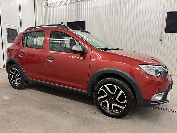 Dacia Sandero Stepway 5 of 18