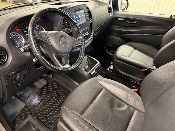 Mercedes-Benz Vito 119 13 of 25