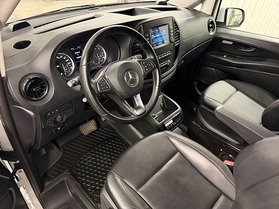Mercedes-Benz Vito 119 13 of 28