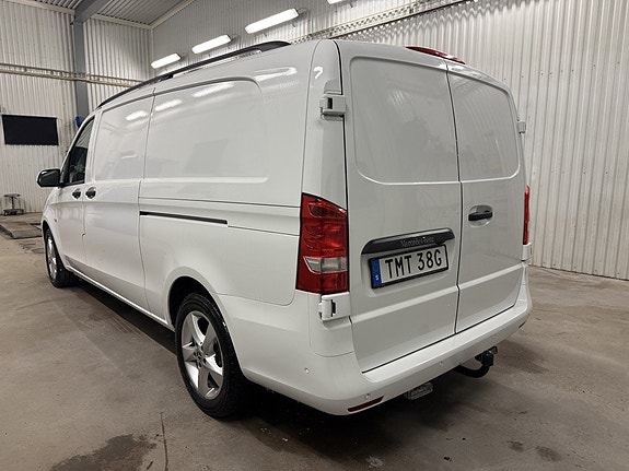 Mercedes-Benz Vito 119 2 of 28