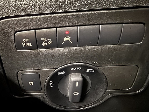 Mercedes-Benz Vito 119 20 of 28