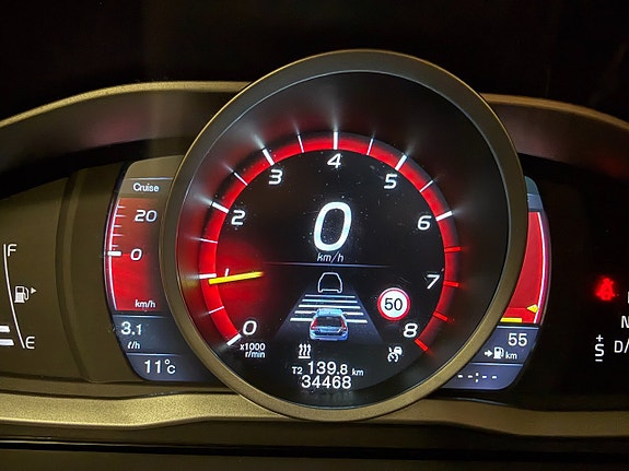 Volvo V70 18 of 27