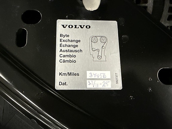 Volvo V70 9 of 27