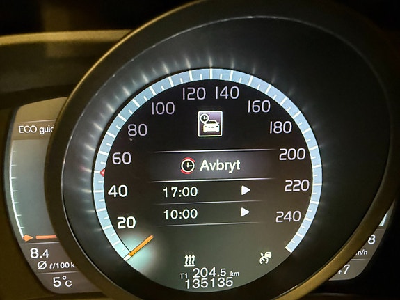 Volvo V70 17 of 24
