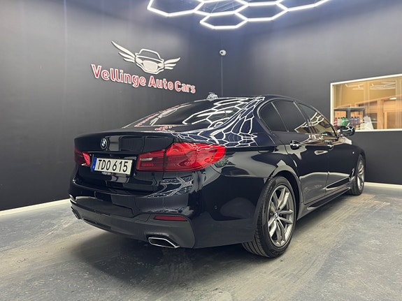 BMW 520 3 of 5