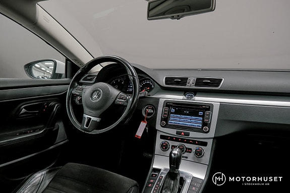 Volkswagen CC 14 of 19