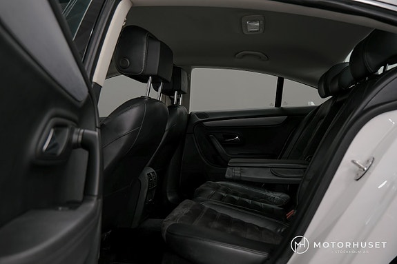 Volkswagen CC 18 of 19