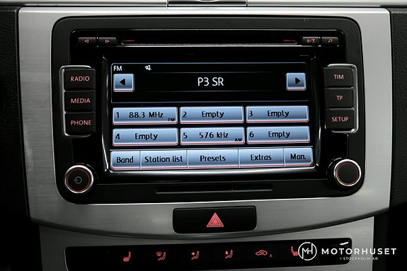 Volkswagen CC 15 of 19