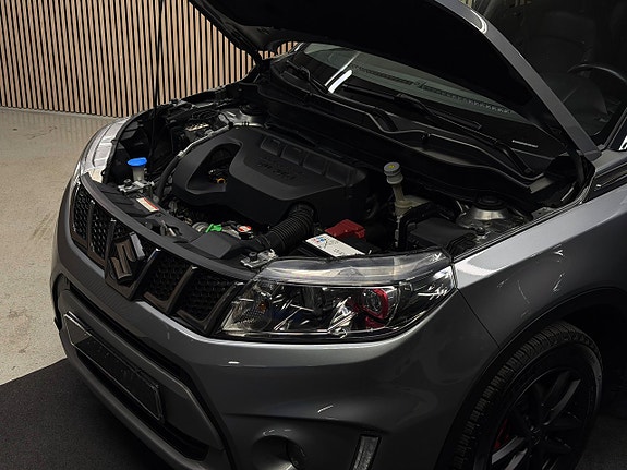 Suzuki Vitara 7 of 25