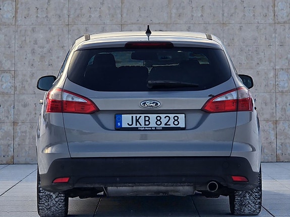 Ford Focus 15 of 15