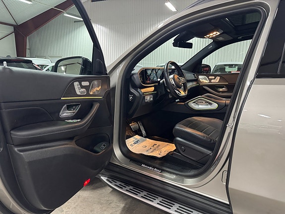 Mercedes-Benz GLE350 de 4 of 5
