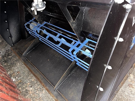 SE Equipment 1200L SANDSPRIDARSKOPA