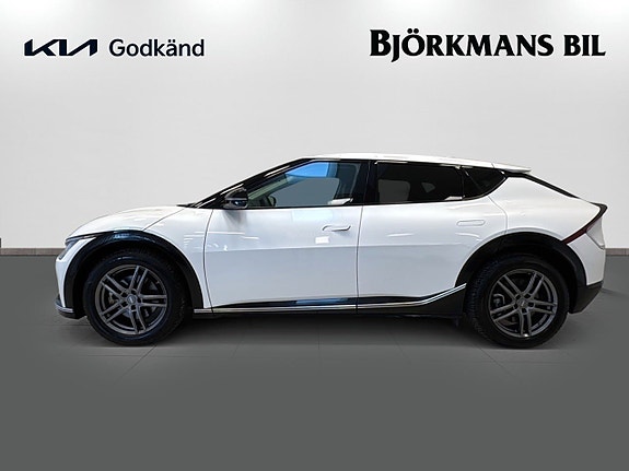 Kia EV6 4 of 5