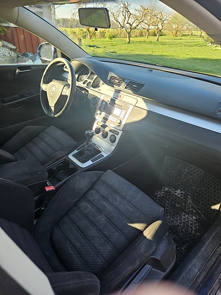 Volkswagen Passat 8 of 10