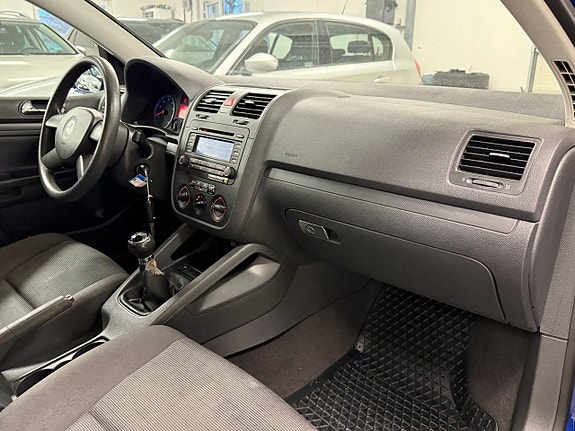 Volkswagen Golf-Serie 12 of 24