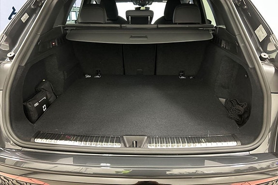 Audi Q5 9 of 14